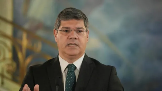 "Tiago Antunes foi alvo de uma campanha da direita mais radical", diz PS