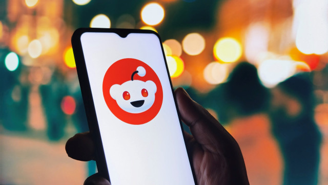 Reddit desafia Austrália e contesta lei que bane jovens das redes sociais
