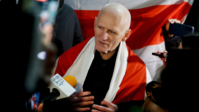 Ales Bialiatski foi libertado (e chegou à Lituânia):