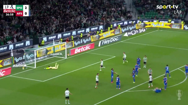 Geny Catamo completou assim cinco minutos endiabrados do Sporting