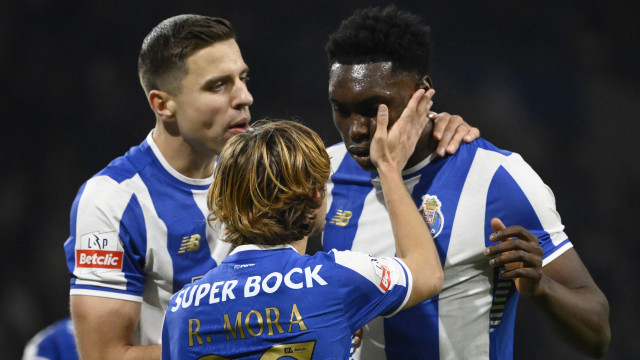 FC Porto 'engata' a sexta e volta a distanciar-se de Sporting e Benfica
