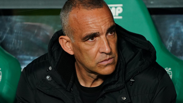 Oficial: AVS oficializa saída do segundo treinador na presente temporada