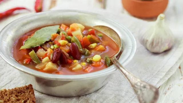 
                    Gastronomia e solidariedade juntam-se para o Congresso da Sopa em Tomar
                
