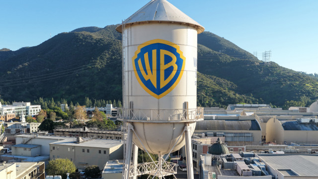 Warner Bros recomenda que acionistas rejeitem oferta da Paramount