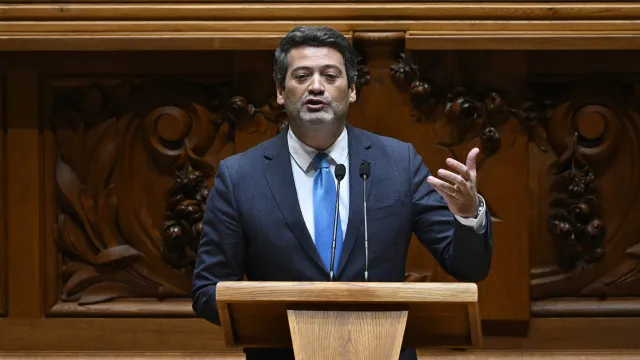 
                    Ventura diz que Aguiar-Branco 