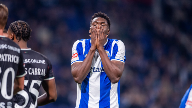 Erro no ecrã gigante do Dragão dita multa para o FC Porto