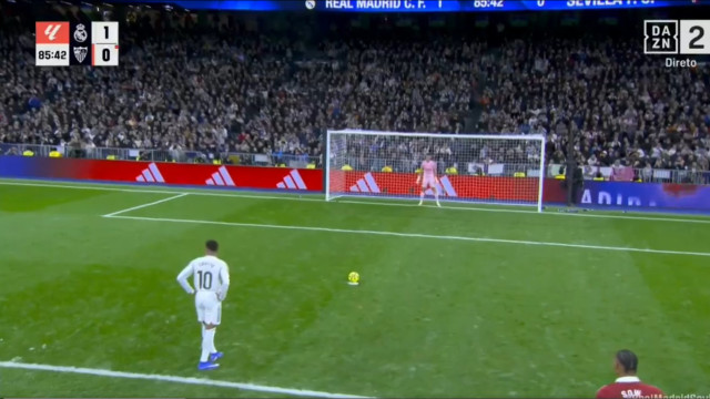 Mbappé igualou marca de Cristiano Ronaldo através de penálti