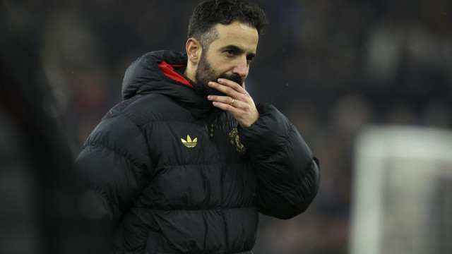 Amorim lamenta ausência de Bruno Fernandes no United: 