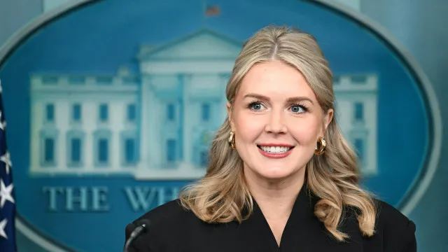 
                    EUA discutem possível segunda ronda de negociações no Paquistão
                