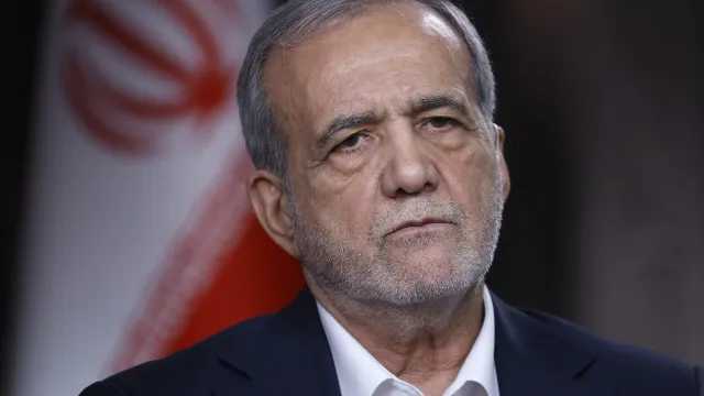 Presidente iraniano diz que contacto com lÃder supremo Ã© "muito difÃcil"