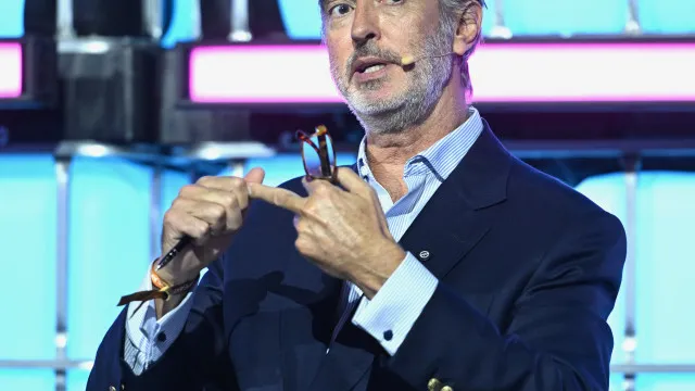 "Discurso de Aguiar-Branco foi frontal e corajoso. Gostei bastante"