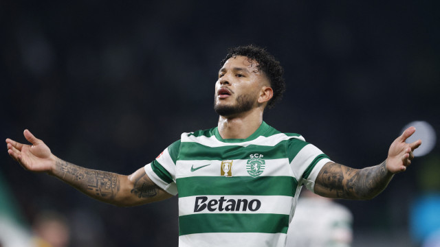 Show de Suárez coloca pressão no FC Porto e aumenta margem para o Benfica