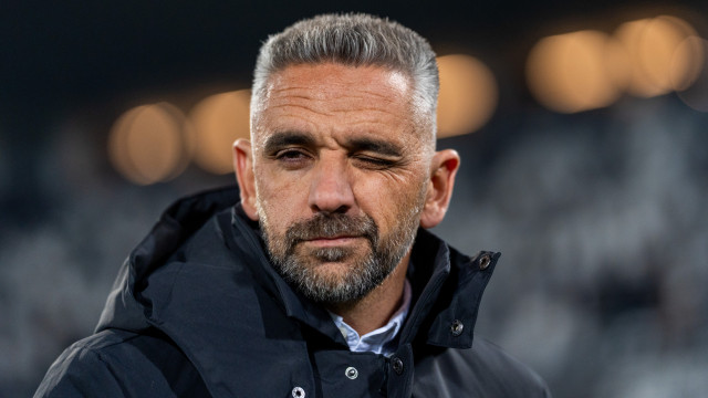 Rui Borges, o inventor. Sporting desdobra-se na crise... e não se queixa