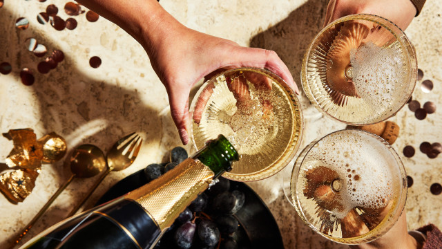 Faça um brinde ao novo ano com estes 15 espumantes portugueses