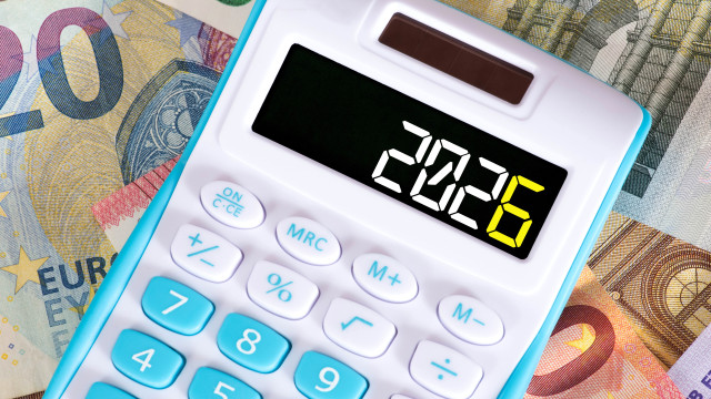 IRS baixa em 2026, salário mínimo e pensões sobem. Recorde os valores