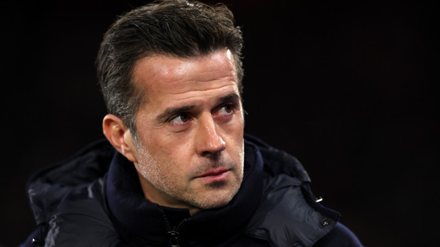 Marco Silva resgata ponto no dérbi e Liverpool falha aproximação ao pódio
