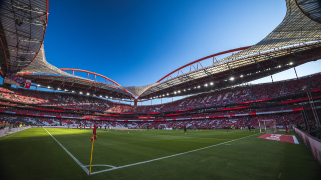 EM DIRETO: Nacional bate Rio Ave antes do Benfica-Estrela
