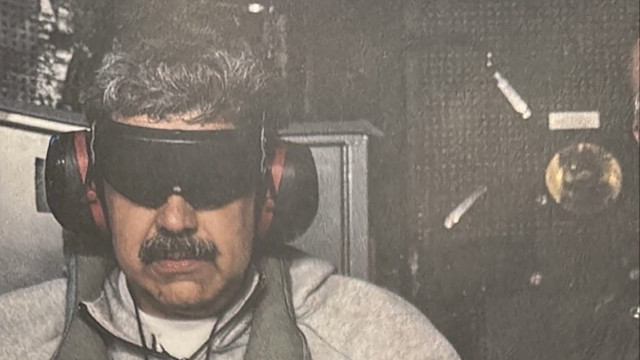 Trump publica foto de Maduro algemado e de olhos tapados