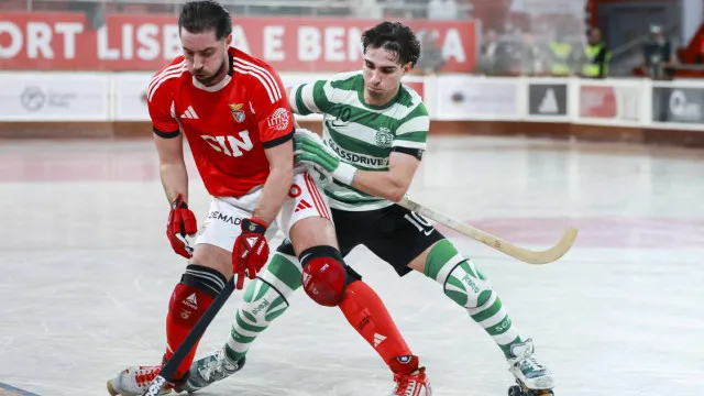 
                    Benfica mantém invencibilidade após empate no dérbi frente ao Sporting
                