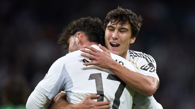 Na ausência de Mbappé, formação do Real Madrid resolve na La Liga