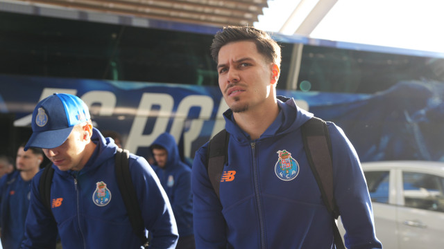 De Thiago Silva a Mateus Mide. FC Porto leva 31 jogadores para o Algarve