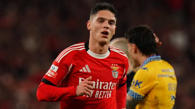 
                    Benfica em alerta. Sudakov está 