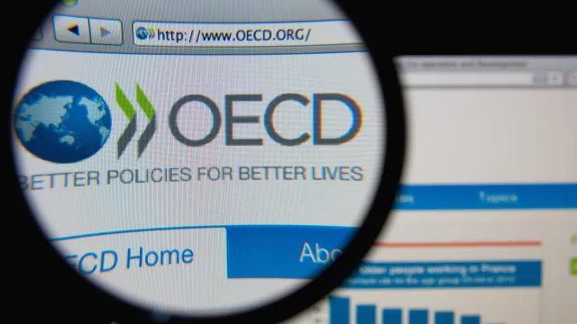 
                    OCDE recomenda à Noruega que reduza imposto sobre riqueza
                