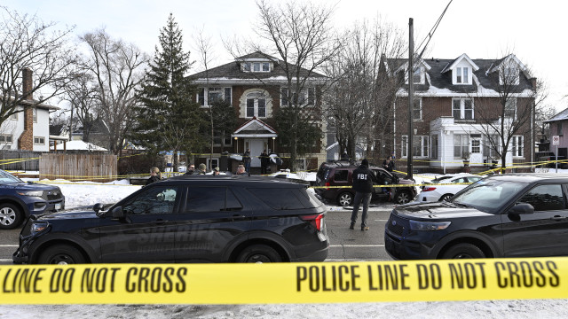 Agente do ICE que matou mulher foi atropelado (e hospitalizado) em 2025