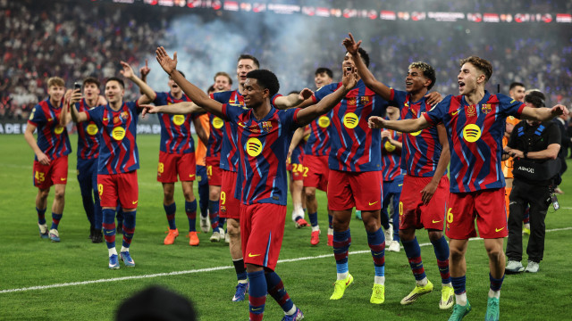 Barcelona chega à 16.ª Supertaça espanhola com um 'bis' de Raphinha