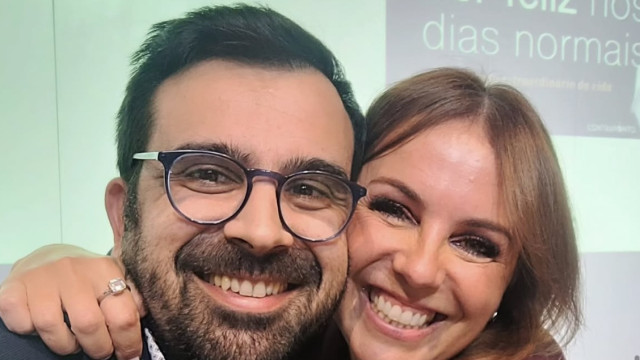 Tânia Ribas de Oliveira declara-se a amigo: 