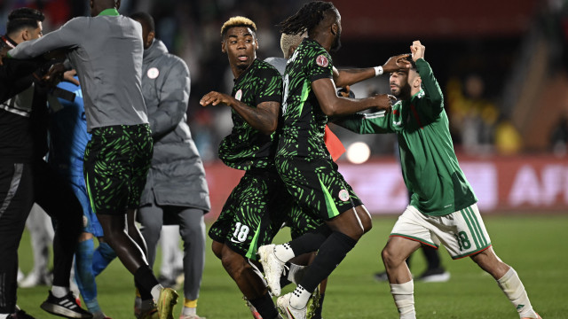 CAF investiga incidentes nos jogos Argélia-Nigéria e Camarões-Marrocos