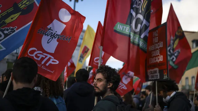 
                    CGTP convoca greve geral para 3 de junho
                