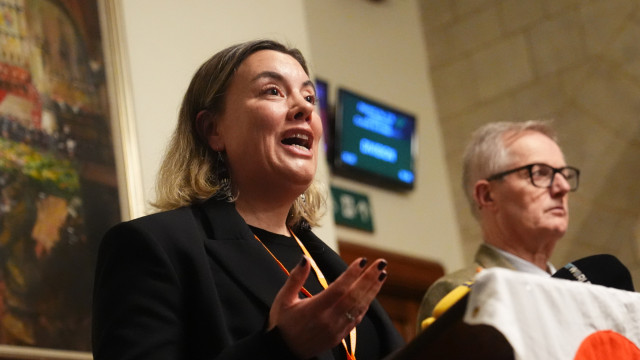 Gronelândia admite mais forças da NATO mas descarta