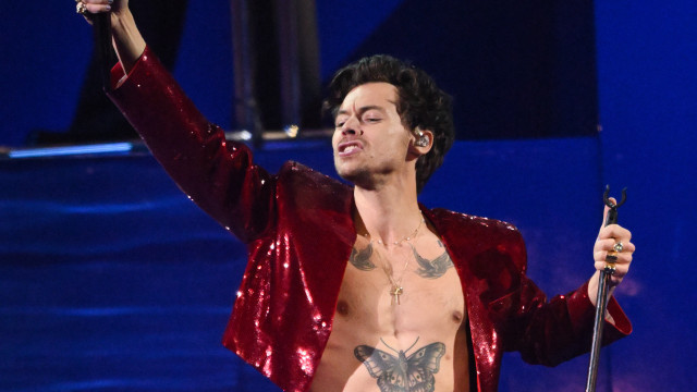 Harry Styles estará de regresso? Há cartazes enigmáticos em cinco países