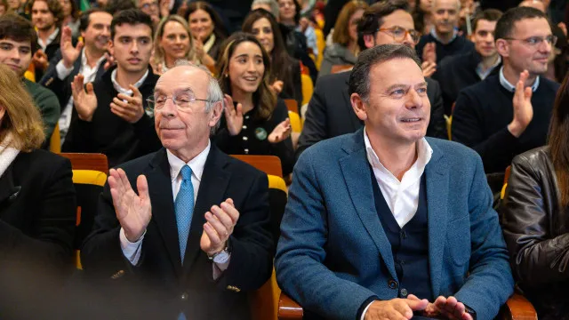 
                    João Soares, Portas e Marques Mendes na Universidade de Verão do PSD
                