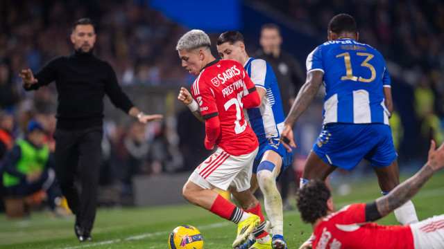 Benfica faz queixa na FPF e fala em 