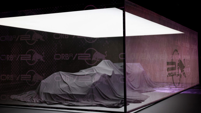 Equipas de Fórmula 1 começam a apresentar-se. Red Bull é a primeira