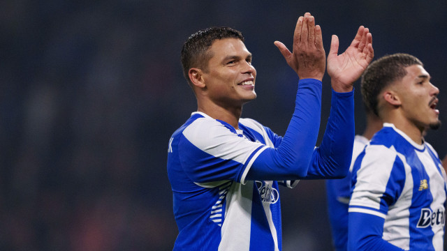 Como o vinho do Porto. Thiago Silva baralha as contas de Farioli