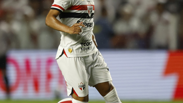 Corinthians e São Paulo avaliam empréstimo de Alisson após recusa por troca