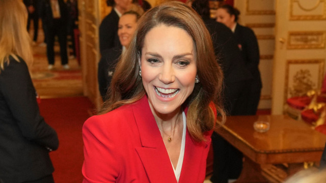 O look escolhido por Kate Middleton para primeiro evento a solo de 2026