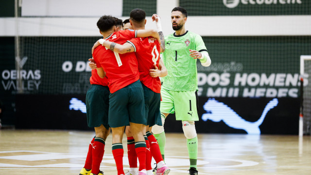 Tricampeonato à vista? Portugal 'destrói' Bósnia nas vésperas do Europeu