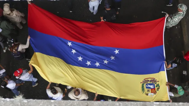 
                    Luso-venezuelano libertado ao fim de 4 anos: 