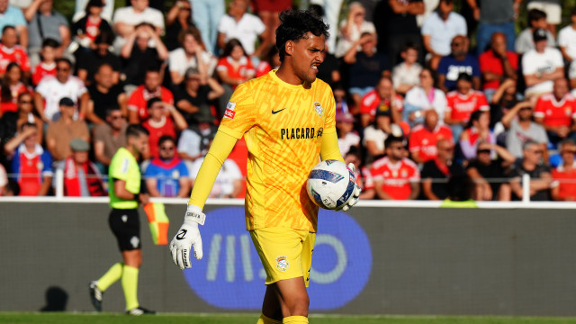 Alverca impedido pela FIFA de inscrever novos jogadores