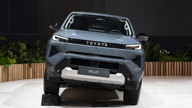 Primeira Toyota Hilux 100% elétrica chega em abril