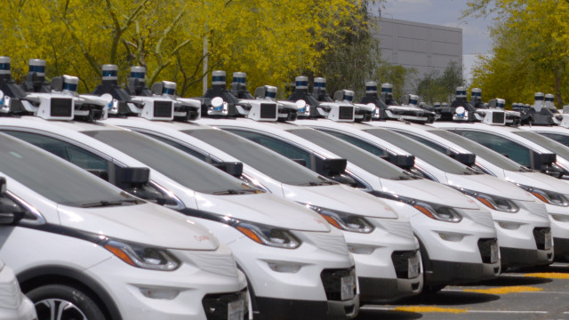 Portugal abre portas a testes de carros autónomos em cidades