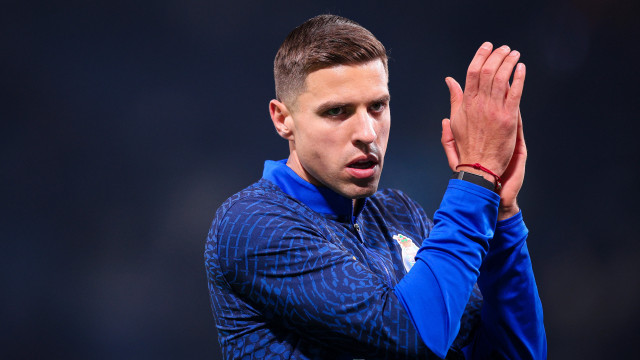 Bednarek apoia Samu: