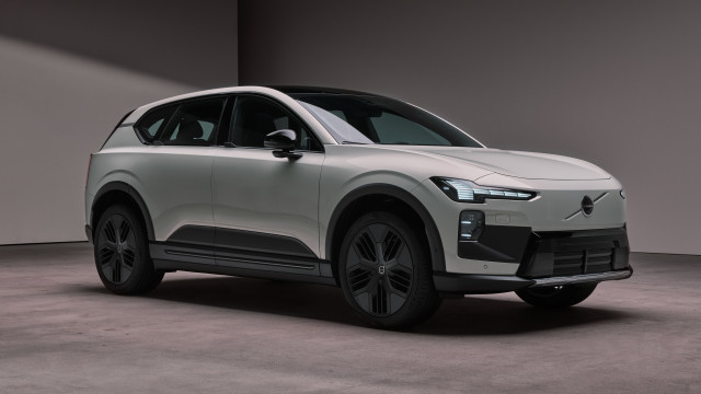 Volvo EX60 também tem versão Cross Country. Conheça-a