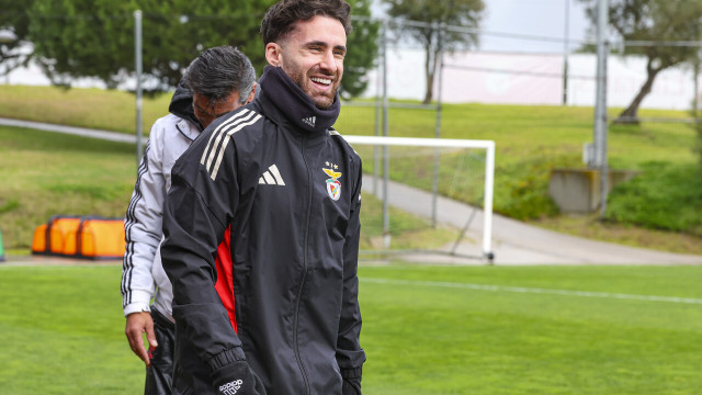 Rafa já trabalha no Seixal de olhos postos no Benfica-Estrela da Amadora