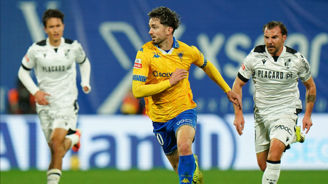 EM DIRETO: Jogo 'louco' entre Estoril e Vitória SC na Amoreira