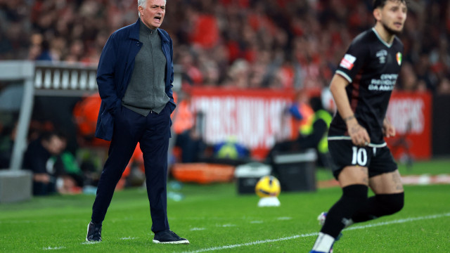 Mourinho feliz com estreias: 
